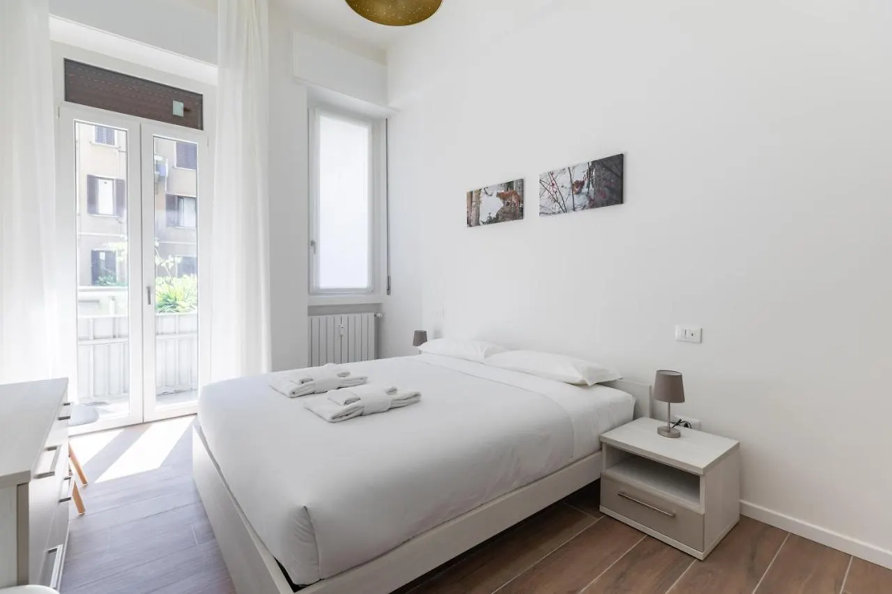 Minerva - 1 Bedroom Apartment Two Steps From Milano Centrale Italy